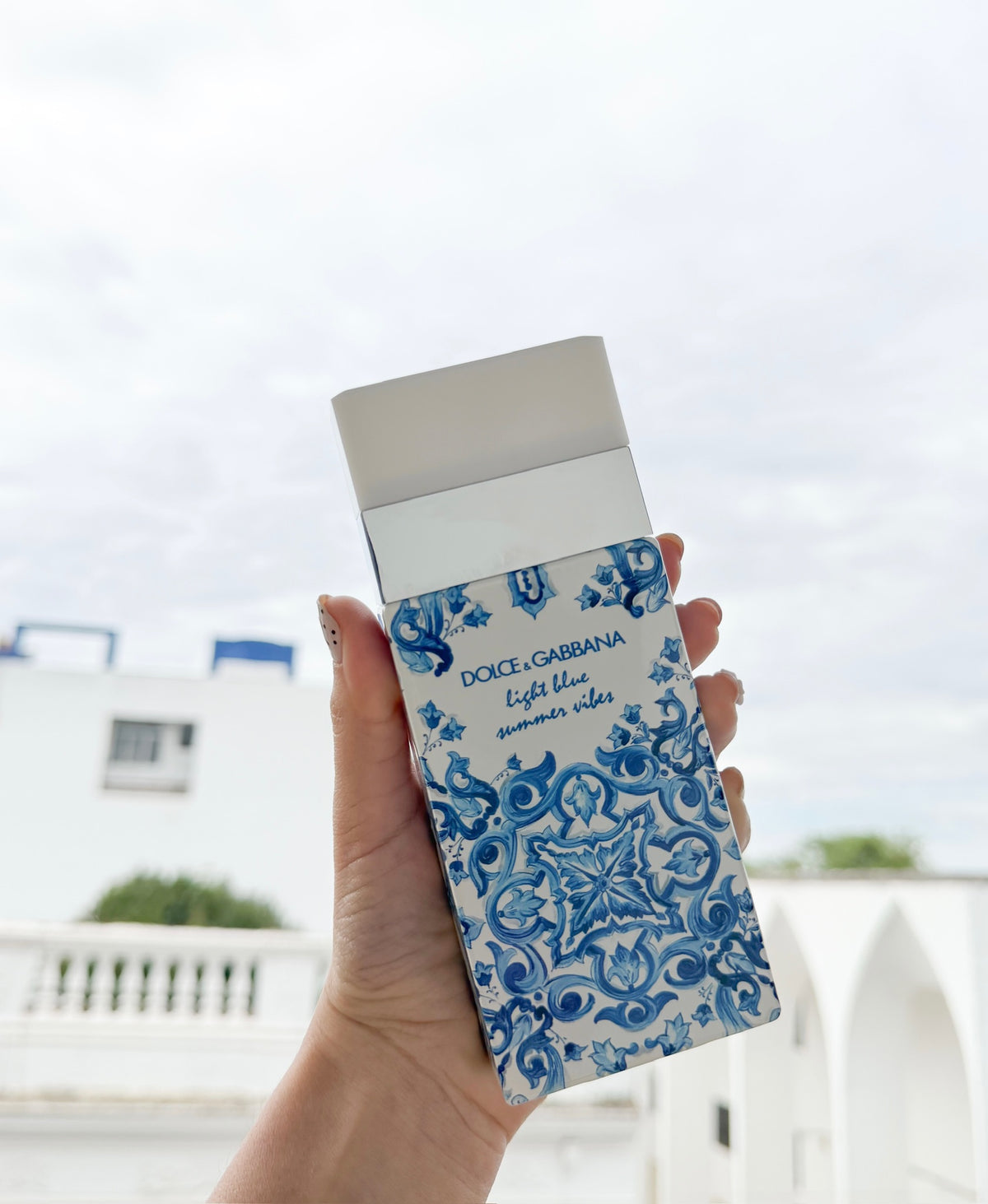 Light Blue Summer Vibe – Dolce & Gabbana